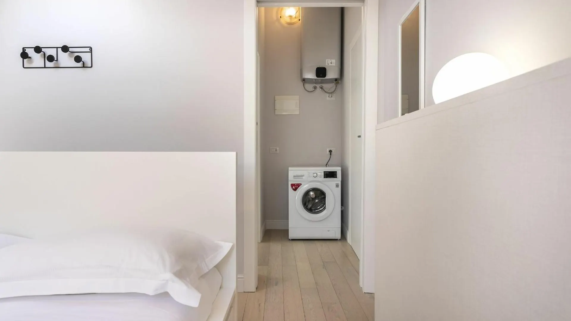 Ferrucci 1 Bedroom Attic In Milan By Halldis Italy
