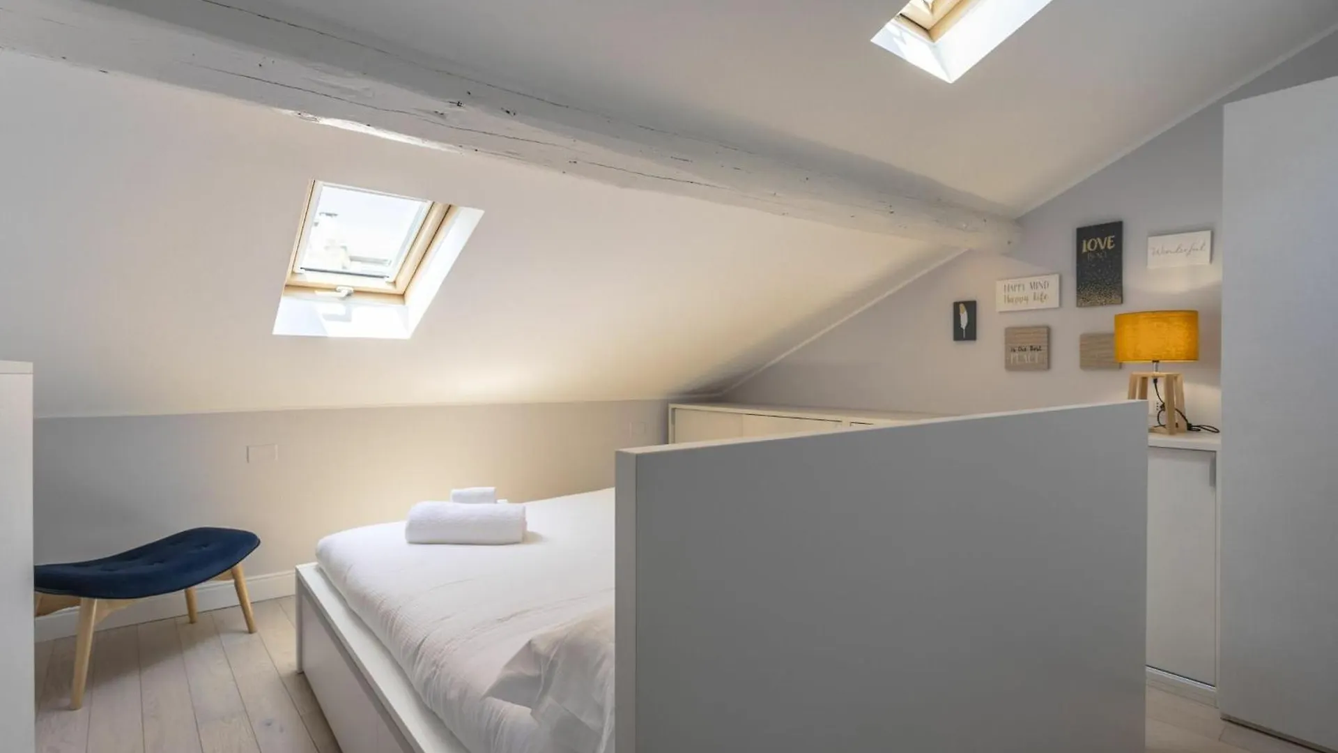 Apartment Ferrucci 1 Bedroom Attic In Milan By Halldis Italy